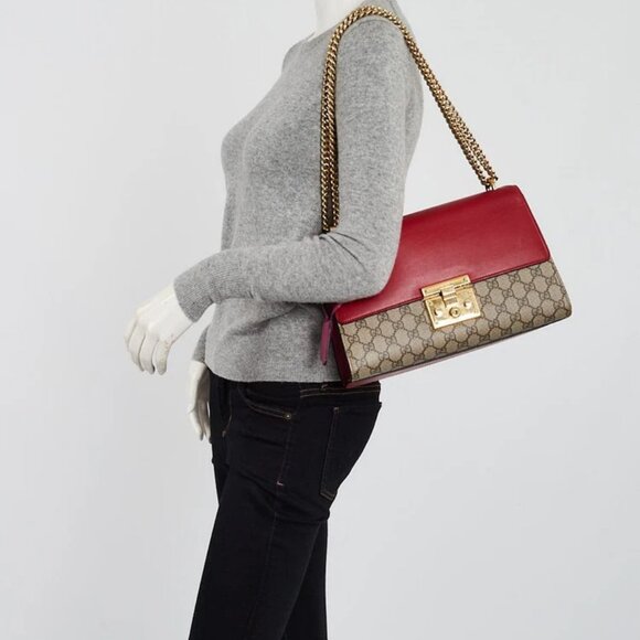 Gucci Red GG Supreme Coated Canvas Padlock Medium Shoulder Bag - Picture 2 of 10